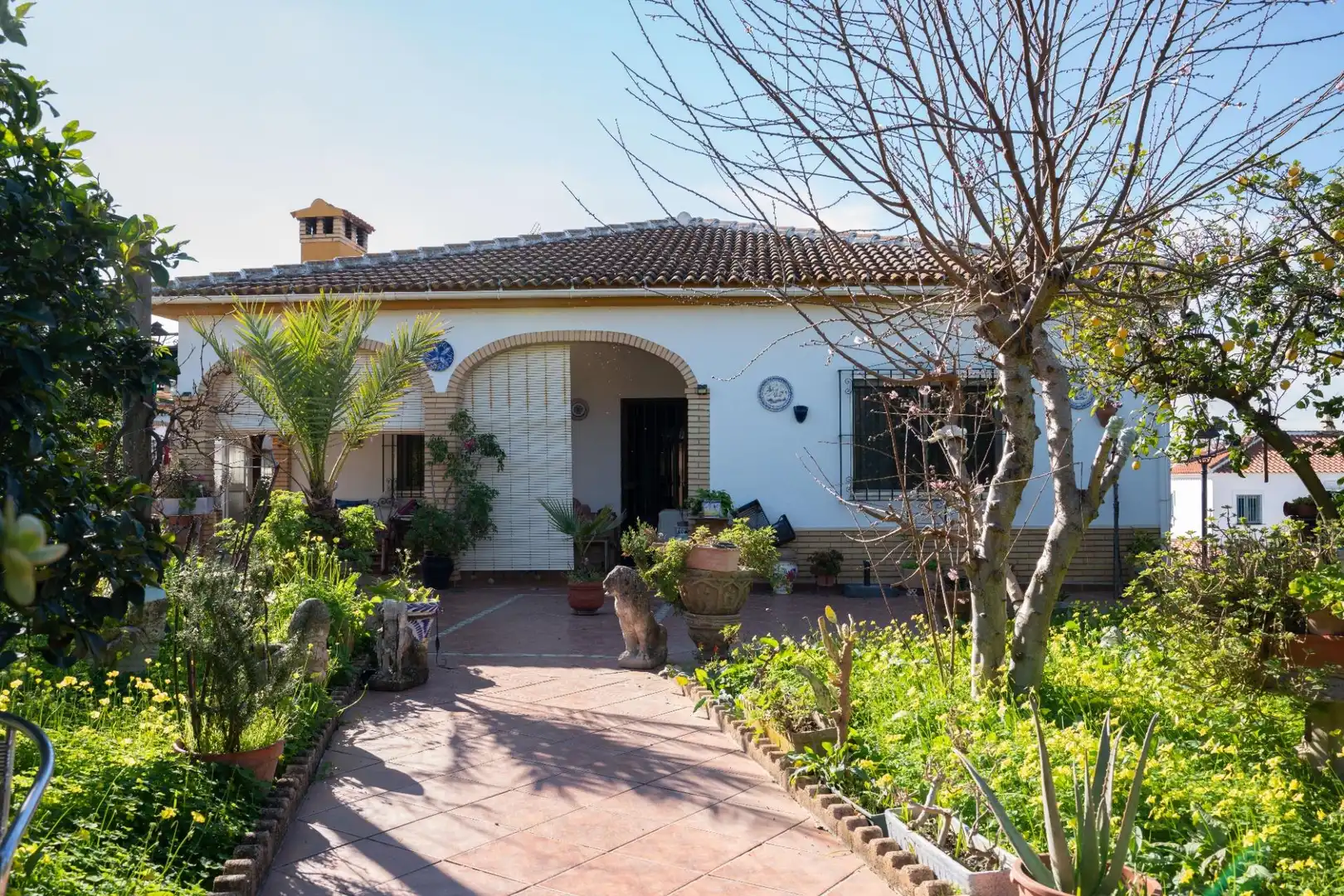 Exterior view of Houses for sale in Gines  with Air Conditioner, Heating and Private garden