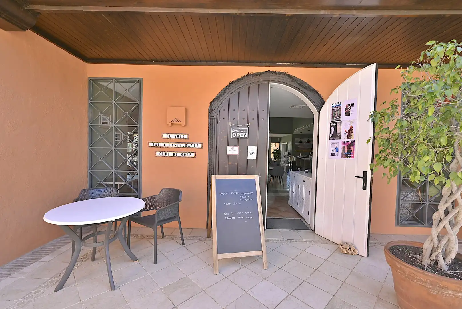 Apartamento en venta en Ojén con Aire acondicionado, Jardín privado y Piscina