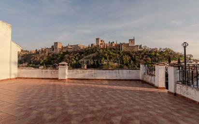 Exterior view of House or chalet for sale in  Granada Capital  with Air Conditioner, Terrace and Furnished
