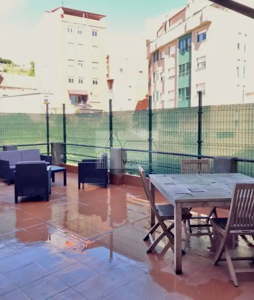 Terrassa de Pis en venda en Moaña amb Calefacció, Terrassa i Traster