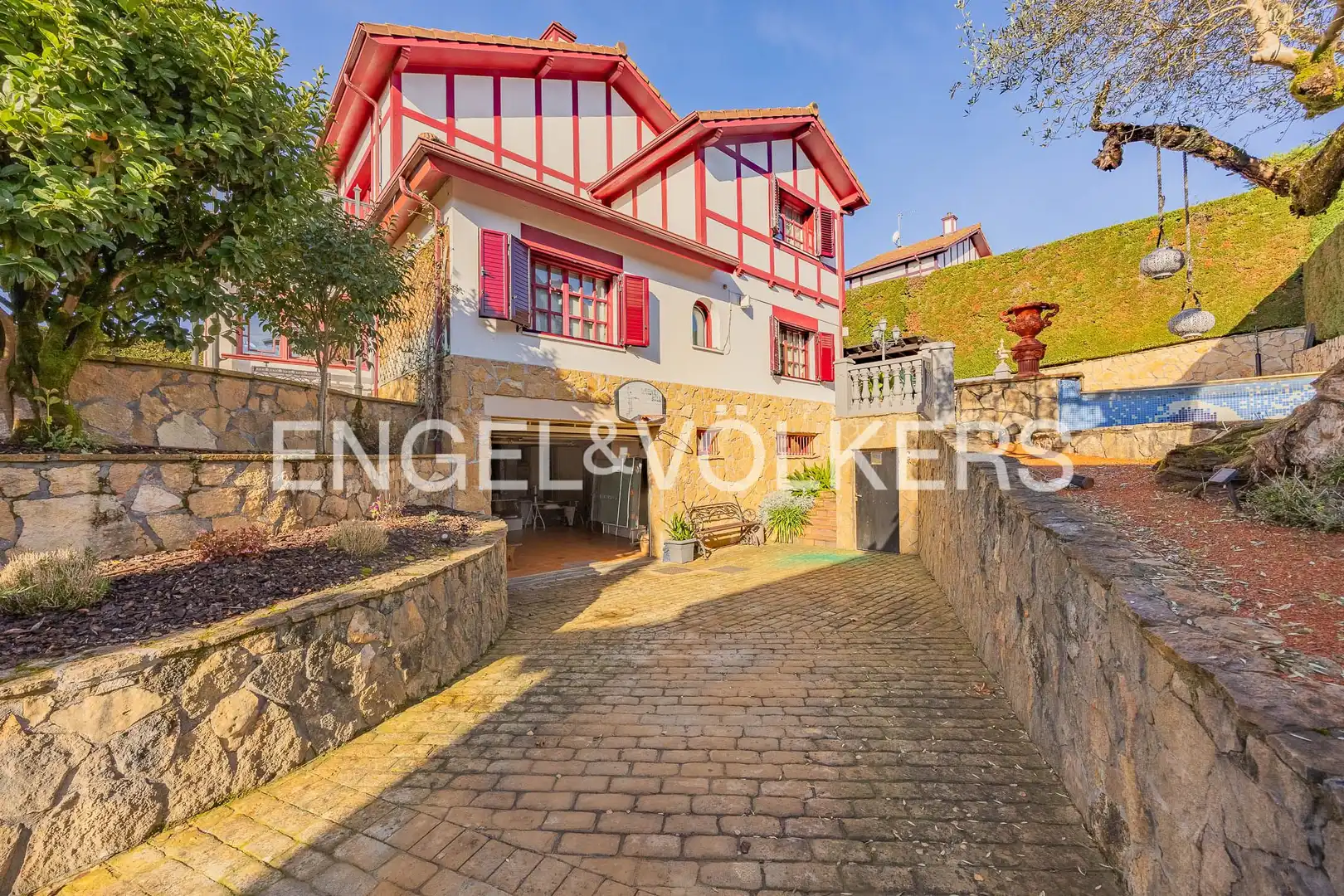 Vista exterior de Finca rústica en venda en Galdakao amb Calefacció, Jardí privat i Terrassa