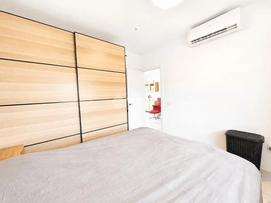 Habitación de Piso en venta en Torrox con Aire acondicionado, Terraza y Piscina comunitaria