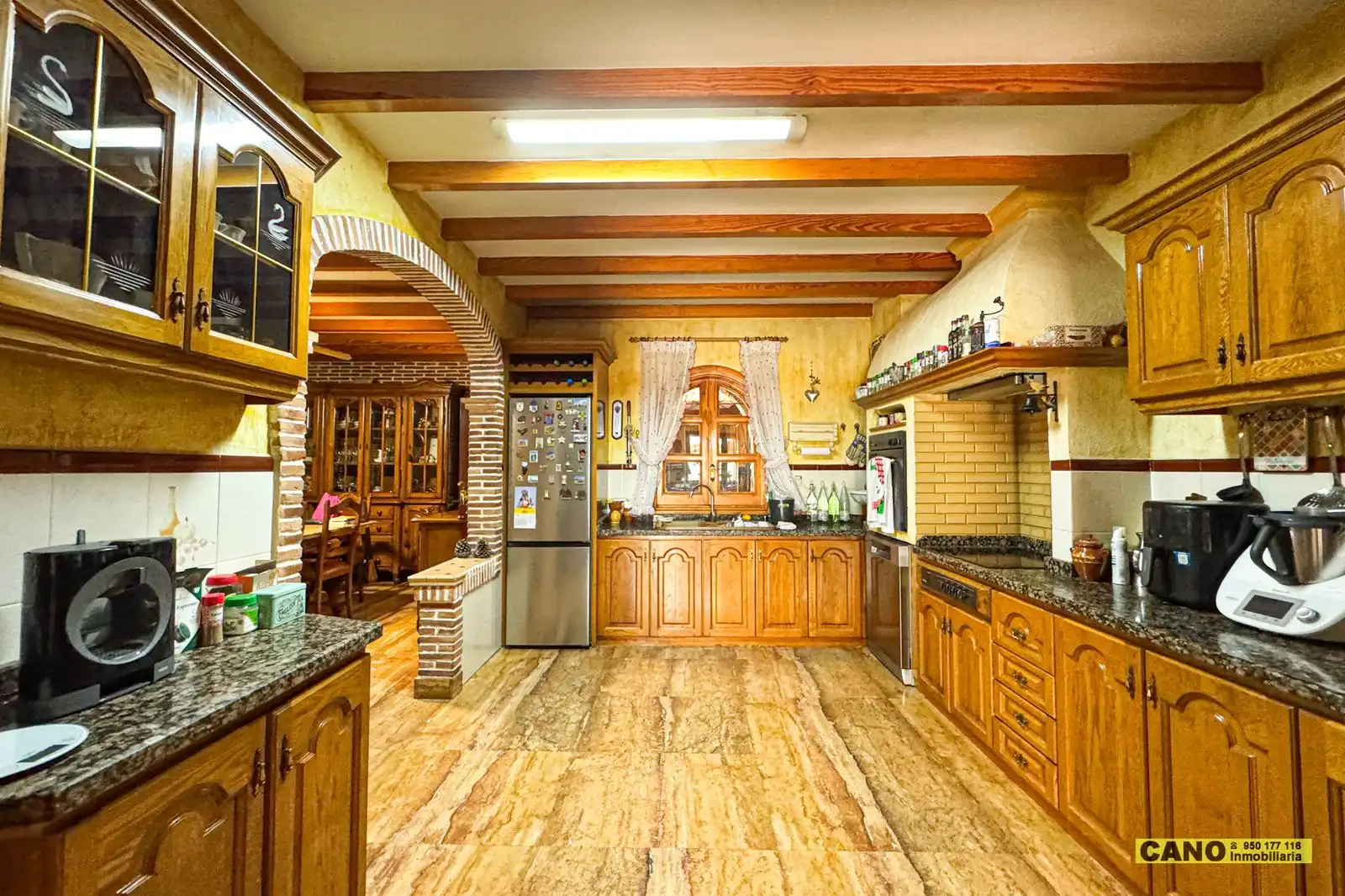 Cocina de Casa o chalet en venta en Almería con Aire acondicionado, Calefacción y Piscina