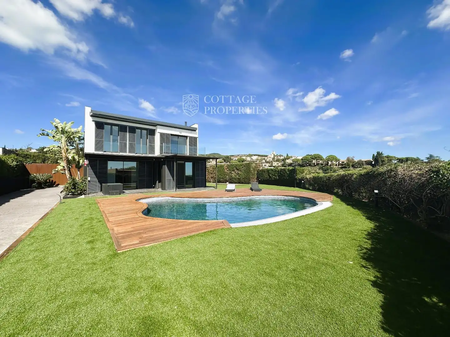 Vista exterior de Casa o chalet en venta en Sant Vicenç de Montalt con Aire acondicionado, Calefacción y Piscina