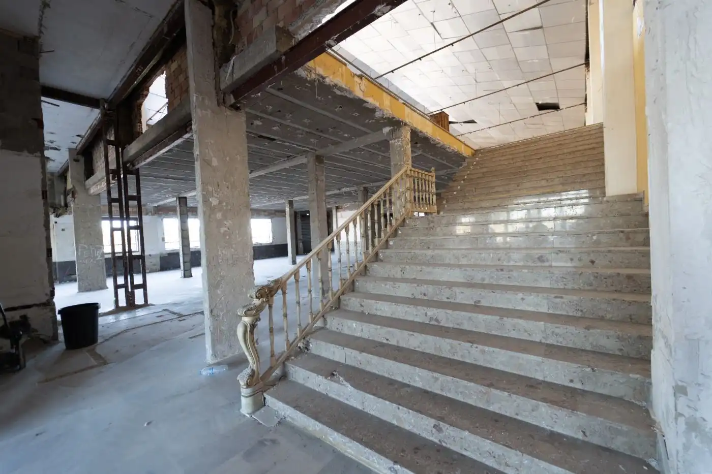 Nave industrial de alquiler en Emperador