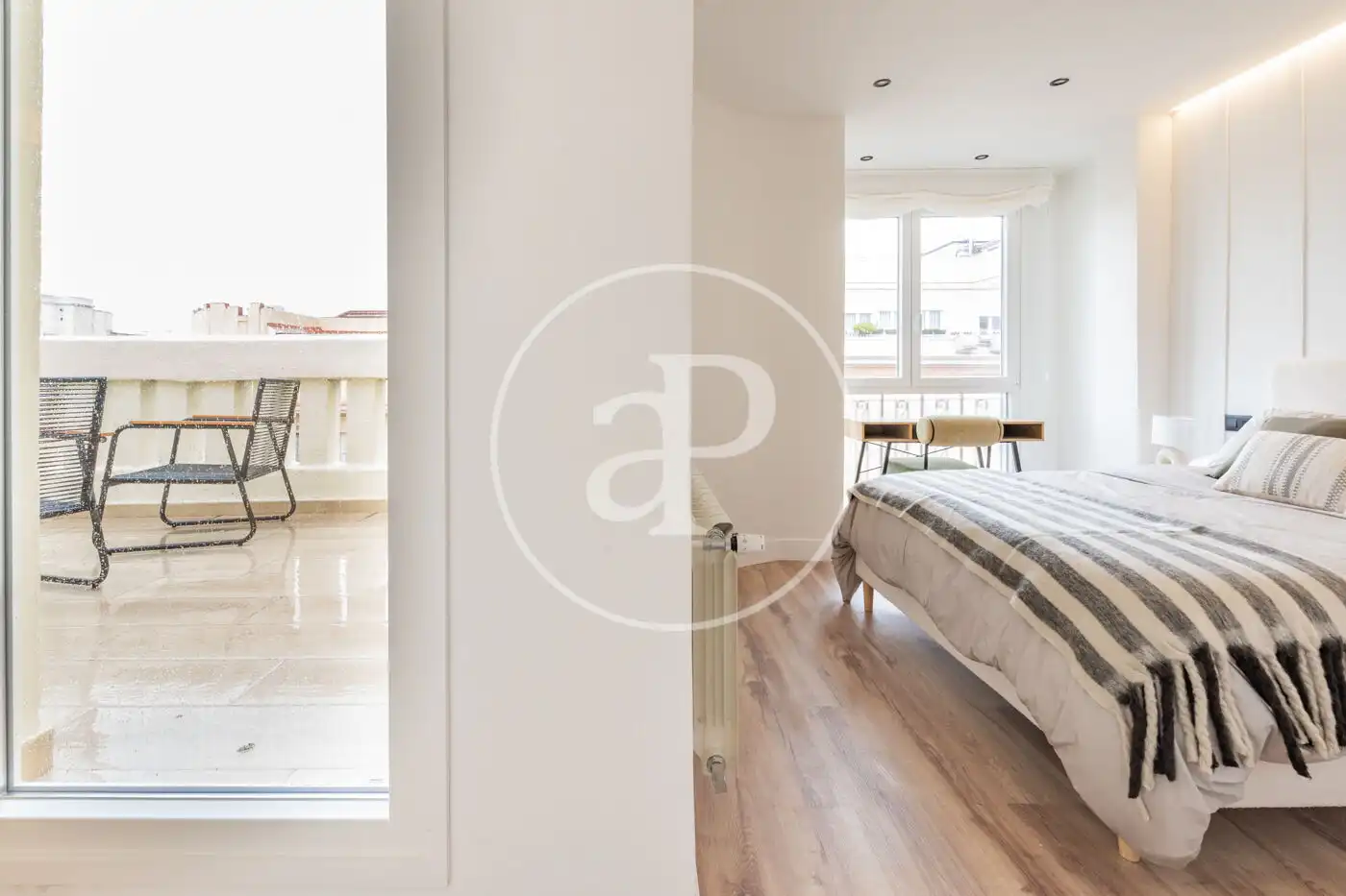 Habitación de Ático en venta en Madrid con Aire acondicionado, Calefacción y Terraza