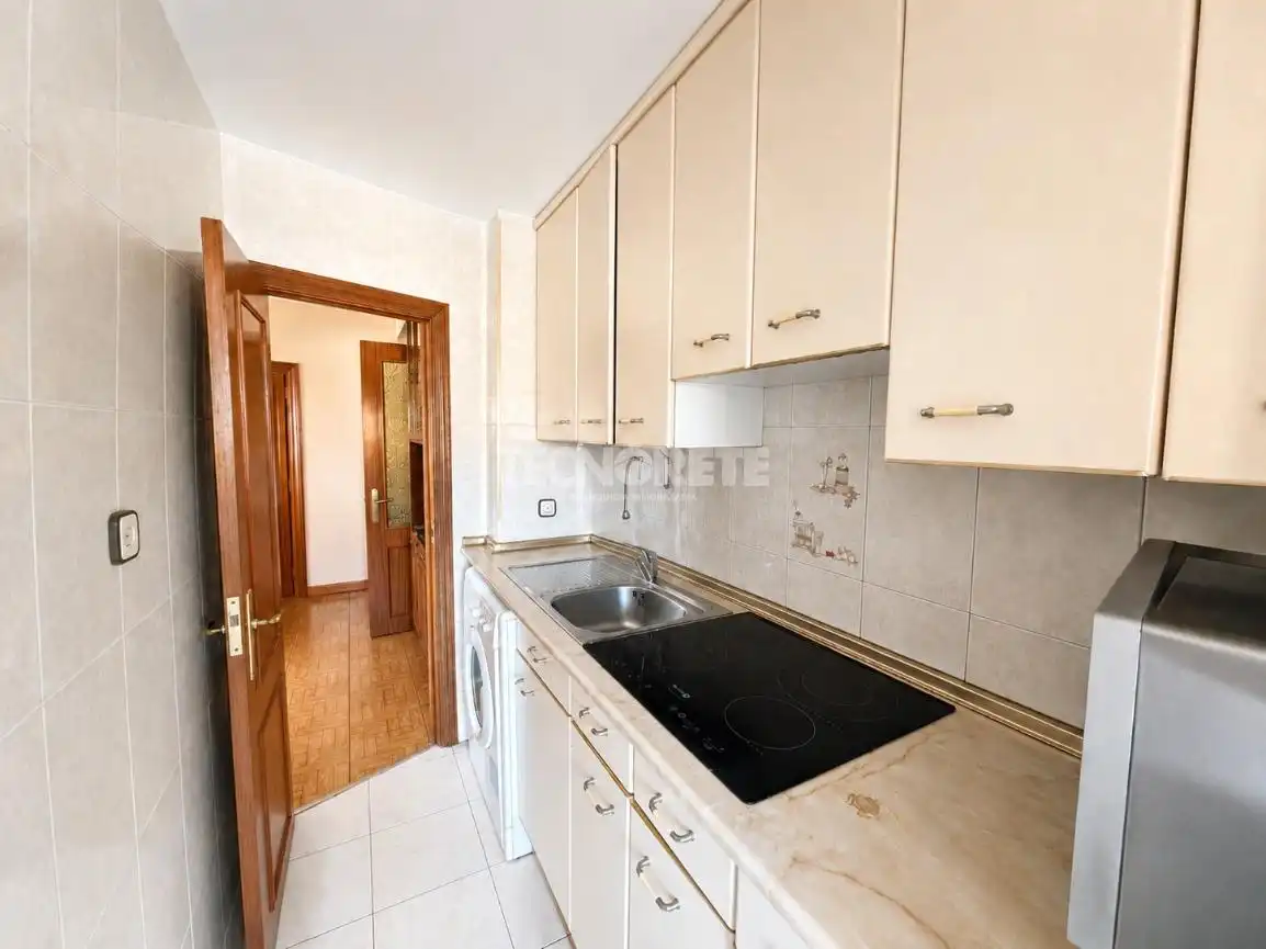 Kitchen of Flat for sale in Madrid  with Air Conditioner and Balcony