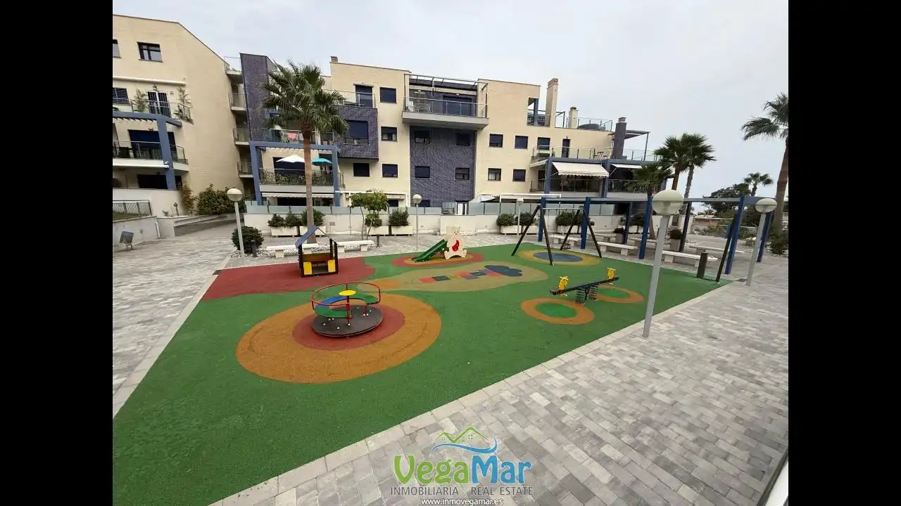 Terrasse von Erdgeschoss zur Miete in Almuñécar mit Terrasse und Möbliert