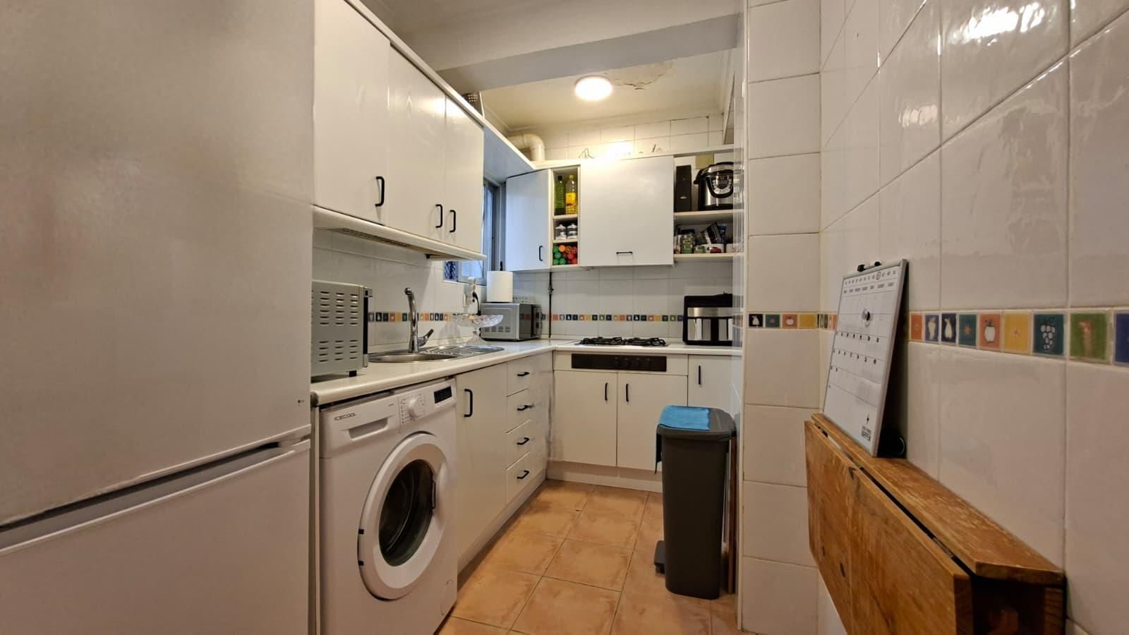 Flat for sale in Calle BRENES, Cruz Roja, Macarena