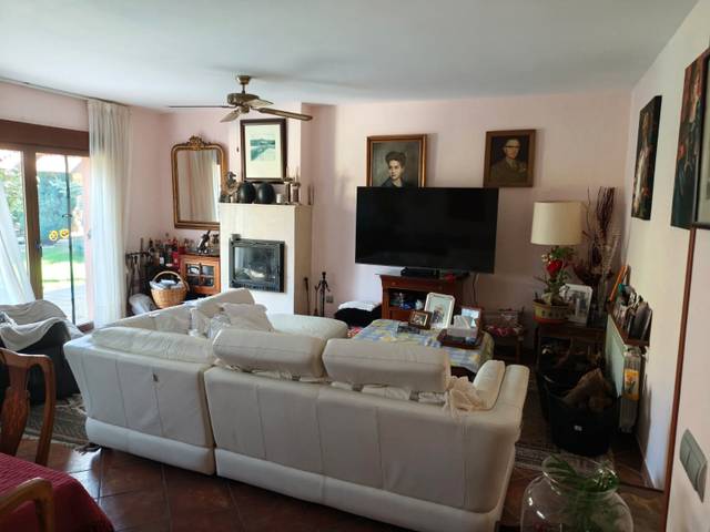 Casa-chalet en Venta en Calle Infanta Beatriz en Mojadillas - Parque de las Infantas - El Paraiso