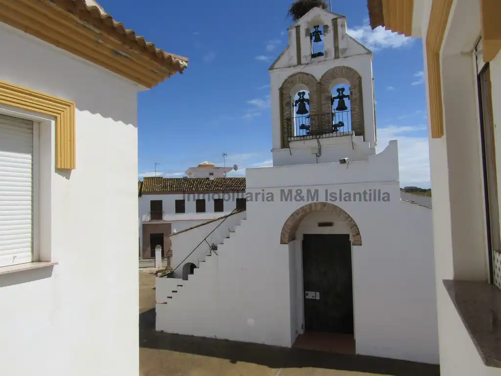 Vista exterior de Piso en venta en Isla Cristina con Aire acondicionado, Terraza y Amueblado