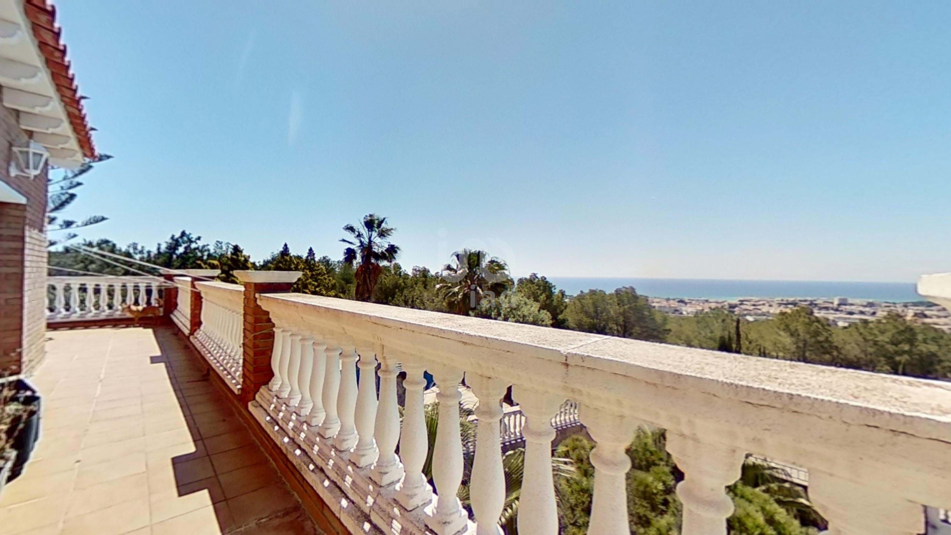 Jardí de Casa o xalet en venda en El Vendrell amb Aire condicionat, Calefacció i Terrassa
