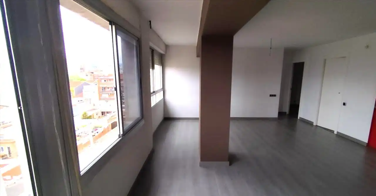 Habitación de Ático en venta en Terrassa con Parquet