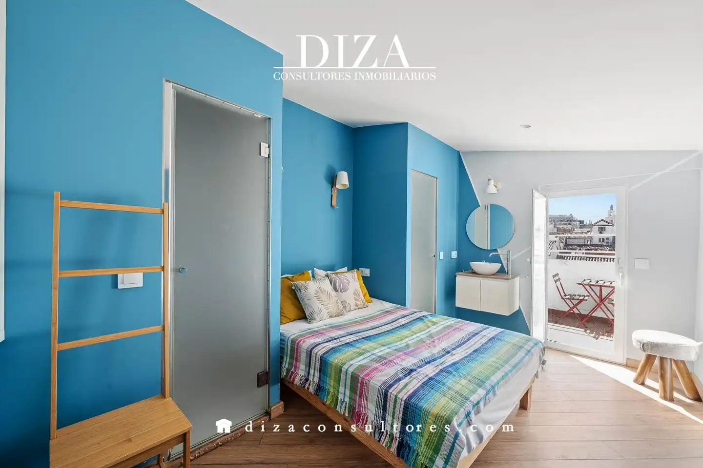 Bedroom of Duplexes for rent in Madrid  with Air Conditioner, Heating and Terrace
