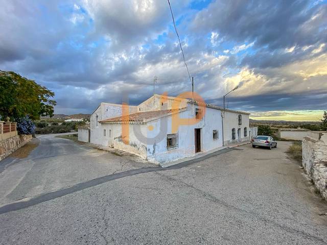 Casa-chalet en Venta en Taberno