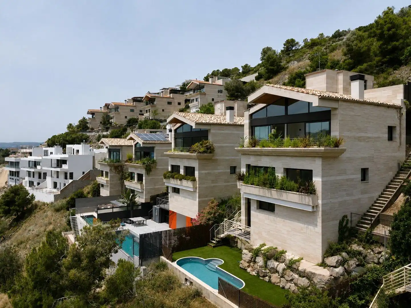 Vista exterior de Casa o xalet en venda en Sitges amb Aire condicionat, Calefacció i Jardí privat