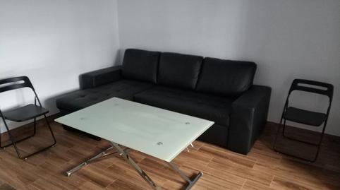 Foto 2 de Apartament de lloguer a Calle Salvador de la Cruz, El Cónsul - Ciudad Universitaria - El Romeral, Málaga