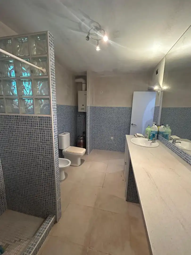 Bany de Casa o xalet en venda en Utrera