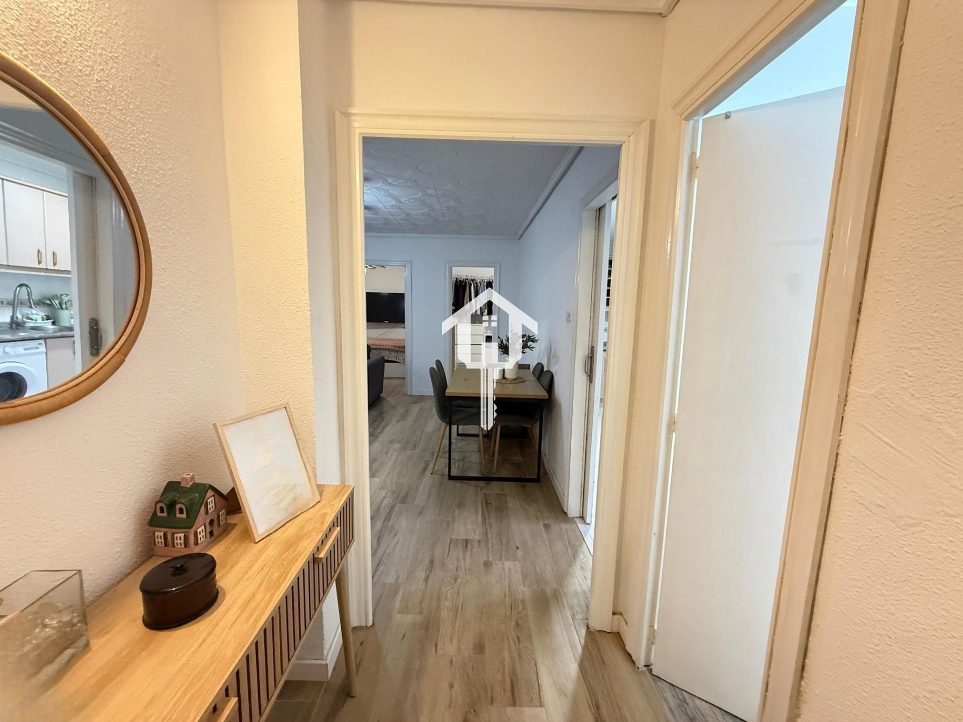 Flat for sale in Alicante / Alacant  with Air Conditioner, Furnished and Balcony