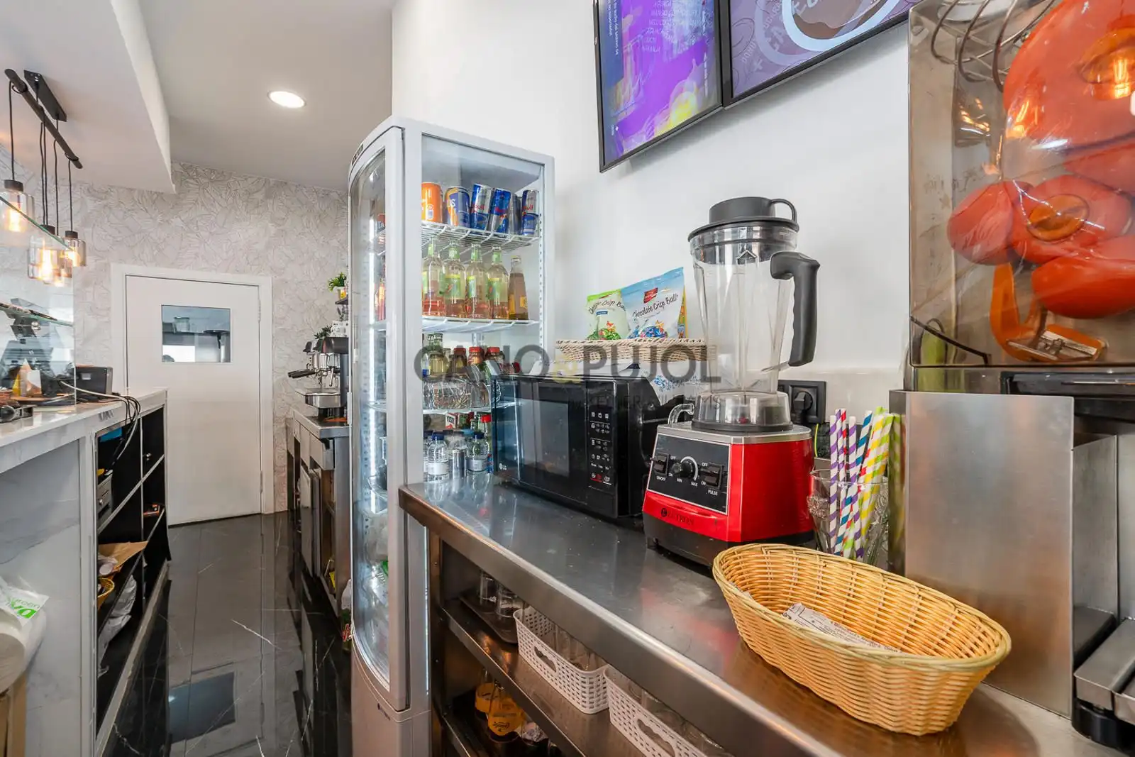 Local comercial en venda a Llevant, imagen 31