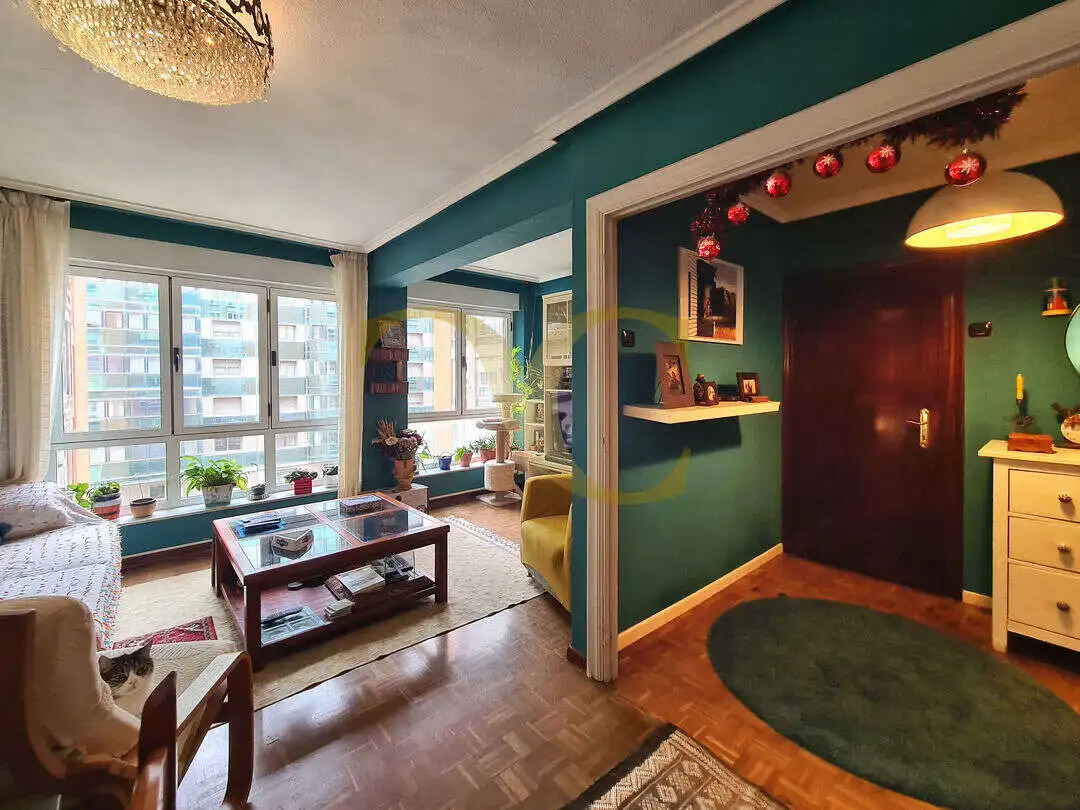 Sala de estar de Piso en venta en Gijón  con Calefacción, Jardín privado y Trastero