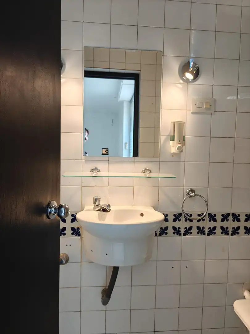 Baño de Local de alquiler en Granada