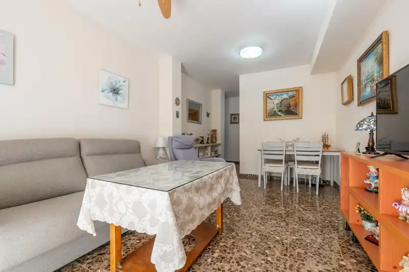 Flat for sale in Calle Enrique Pareja, 8, Centro