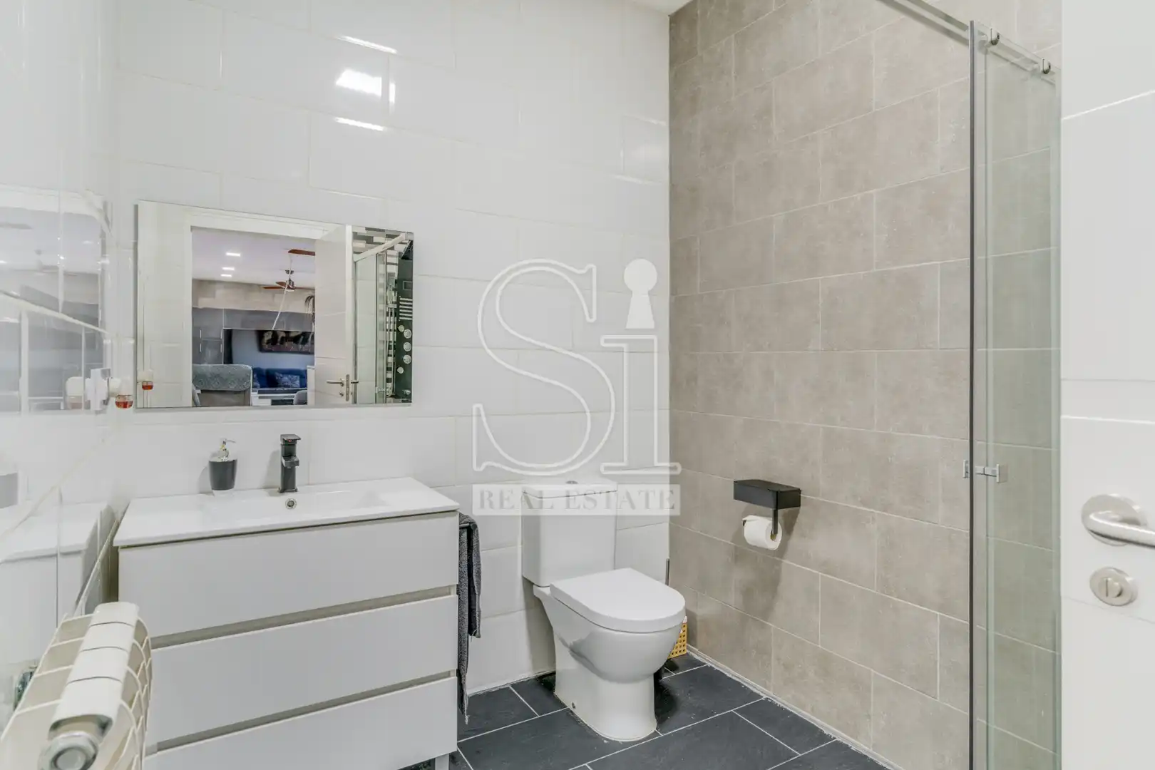 Bany de Casa o xalet en venda en Mollet del Vallès amb Aire condicionat, Jardí privat i Parquet
