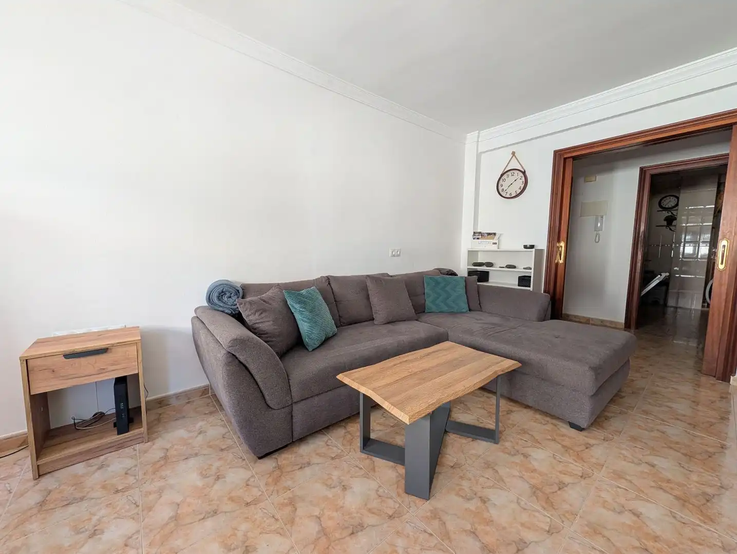 Sala de estar de Apartamento de alquiler en Estepona con Aire acondicionado, Calefacción y Terraza