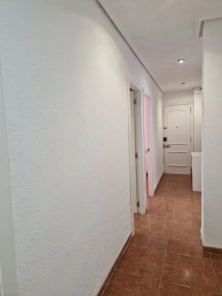 Piso de alquiler en Moncada con Aire acondicionado, Calefacción y Amueblado