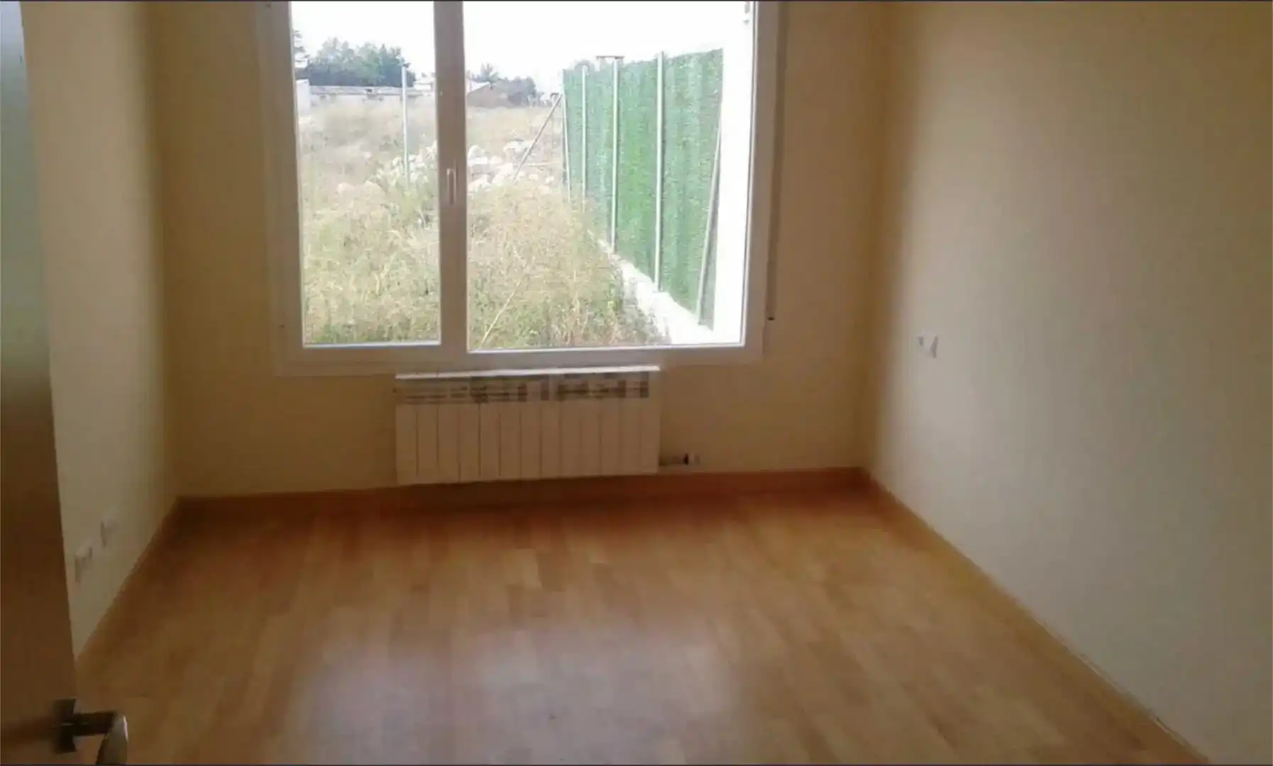 Dormitori de Casa o xalet en venda en Almazán amb Jardí privat i Parquet