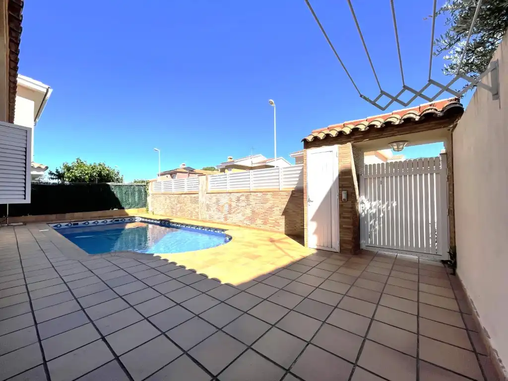 Haus oder Chalet zur Miete in Carrer Vicent Fuentes, Heliópolis