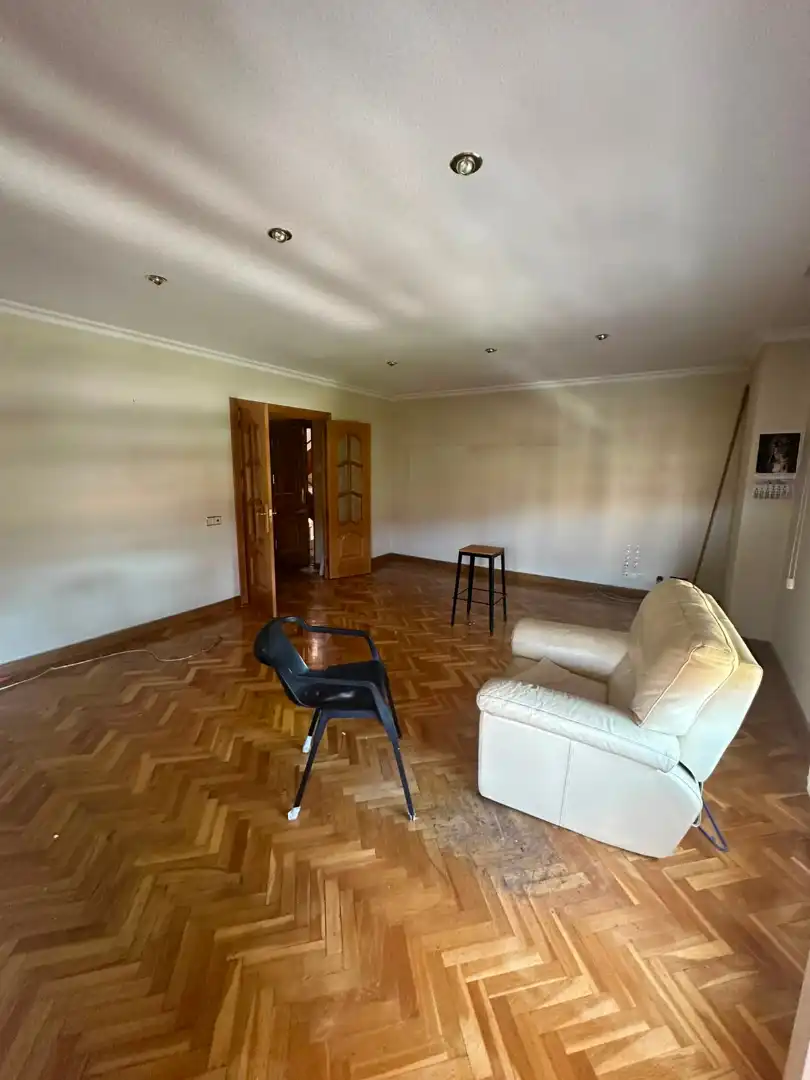 Sala de estar de Piso en venta en Cuenca con Calefacción y Terraza