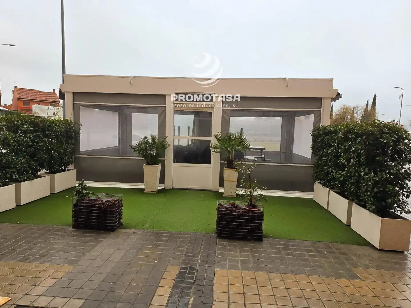 Business premises for transfer in  Urbanizaciones, imagen 3