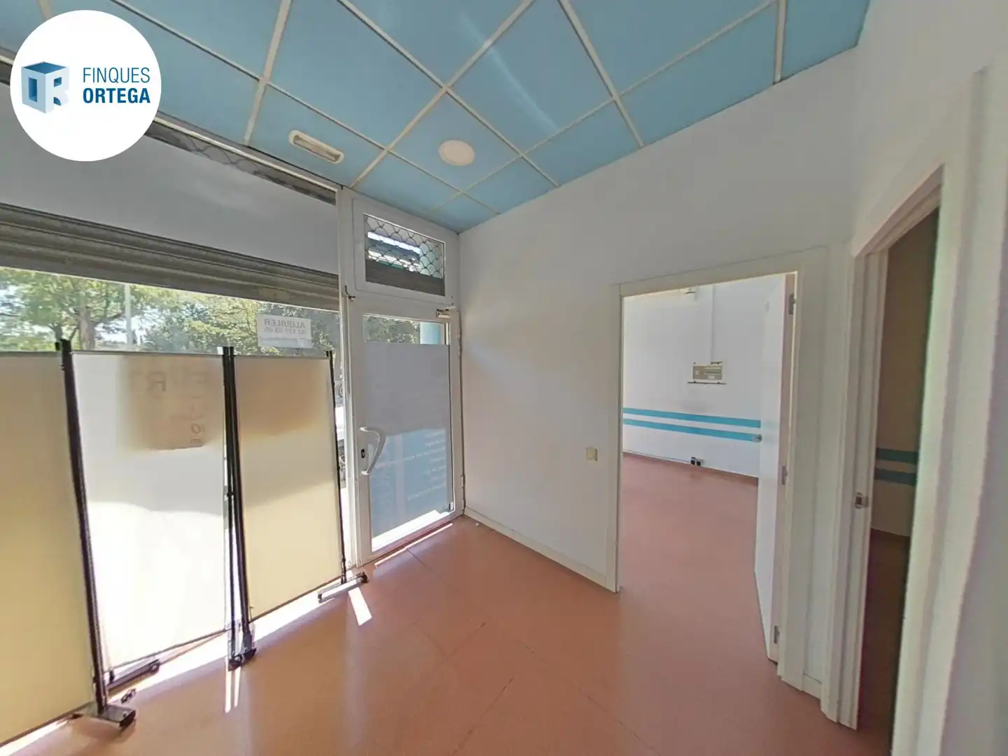 Local comercial de lloguer a de Víctor Català, imagen 4