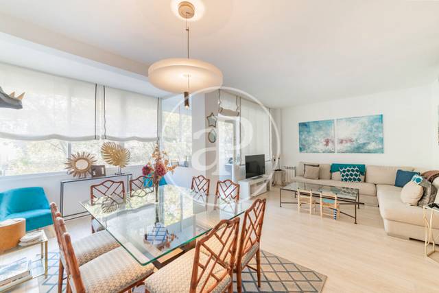 Piso en Alquiler en C. de Manuel de Falla en Hispanoamérica - Bernabéu