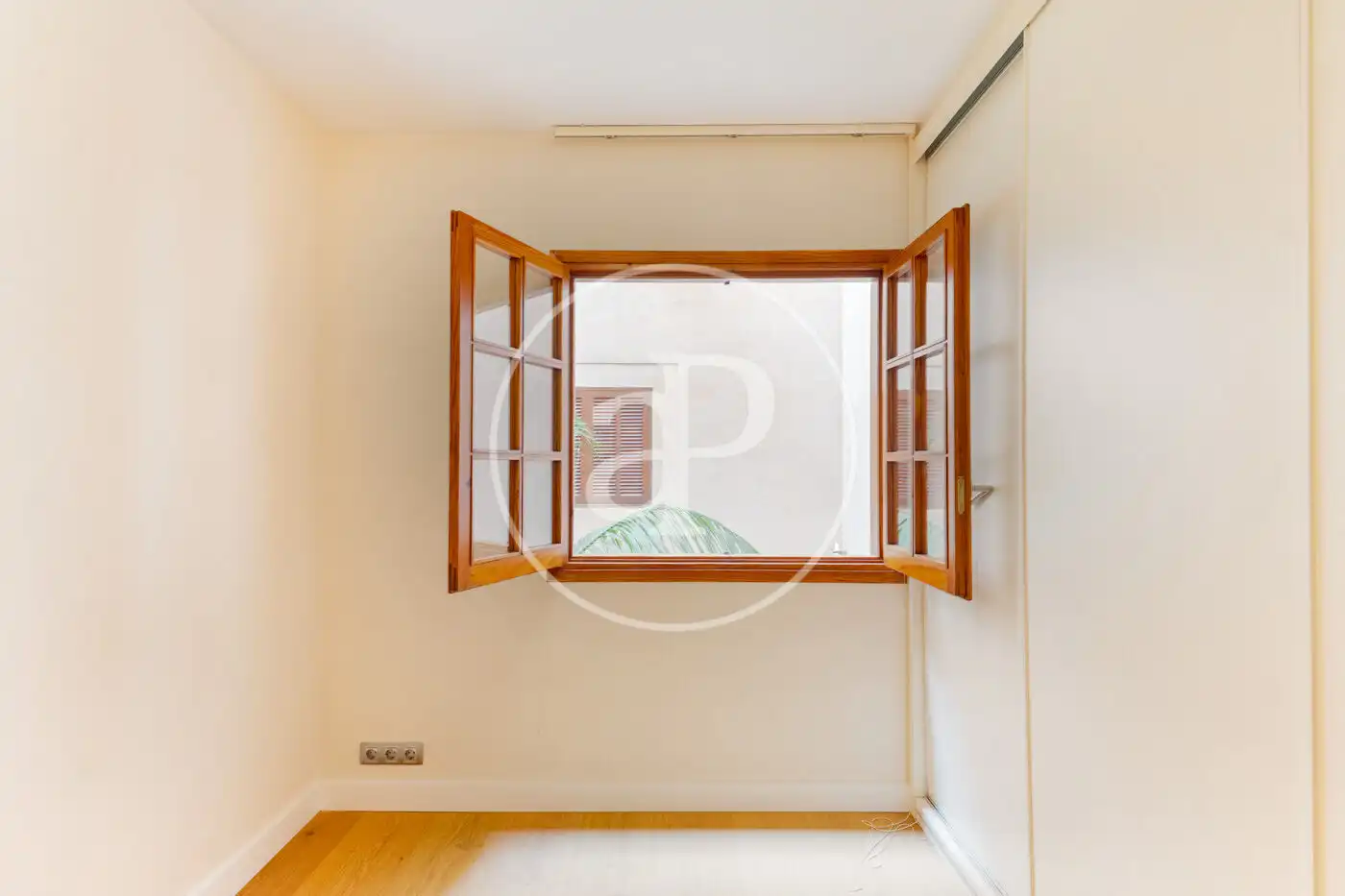 Schlafzimmer von Wohnung zum Verkauf in  Palma de Mallorca mit Klimaanlage, Heizung und Balkon