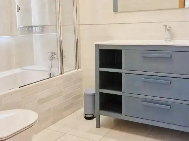 Baño de Piso en venta en Adeje con Aire acondicionado, Piscina y Balcón