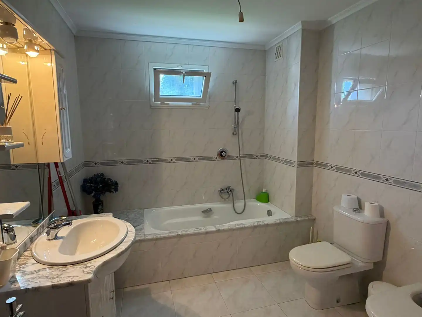 Baño de Casa o chalet en venta en Lugo con Calefacción, Terraza y Balcón