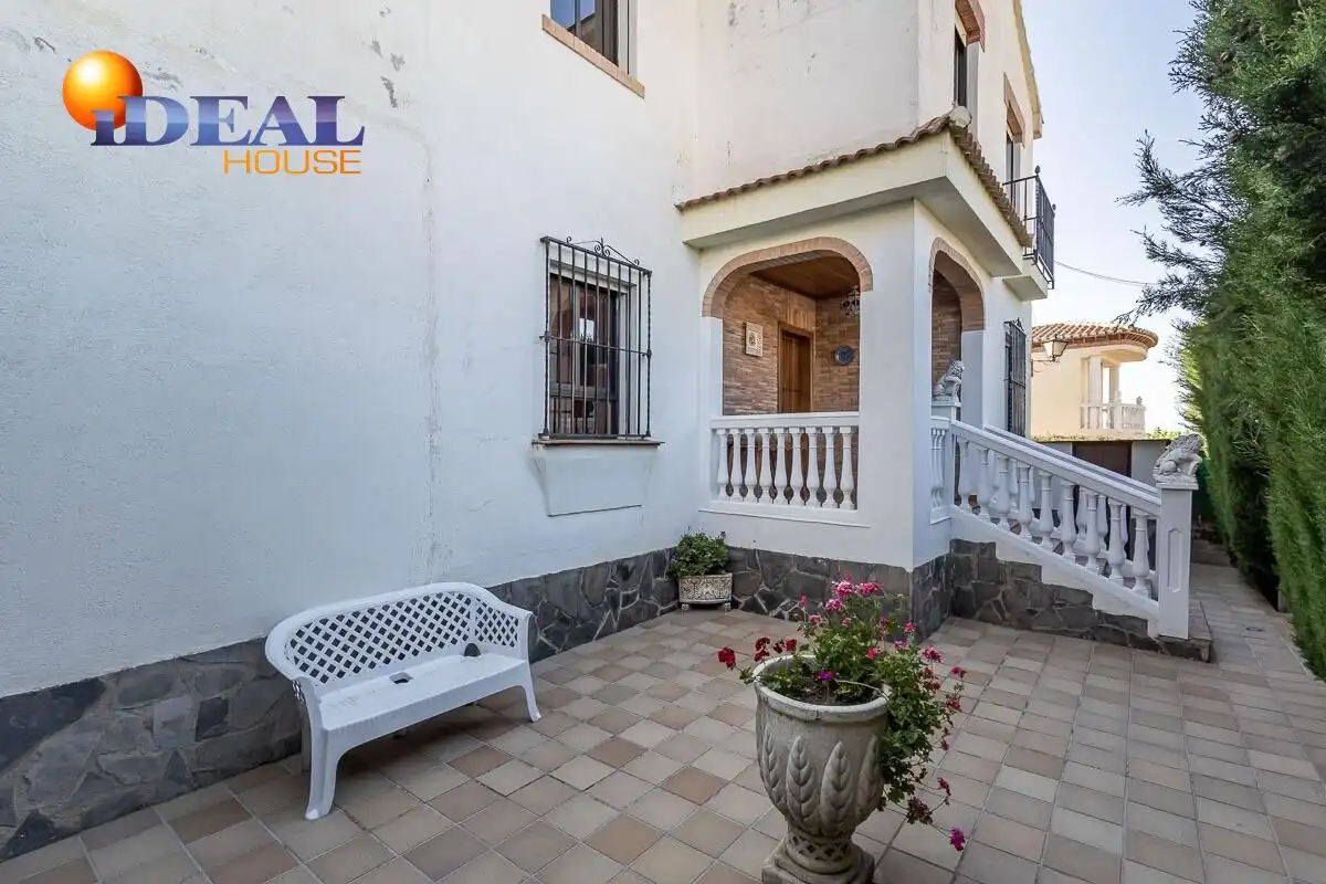 Casa o xalet en venda a Gójar