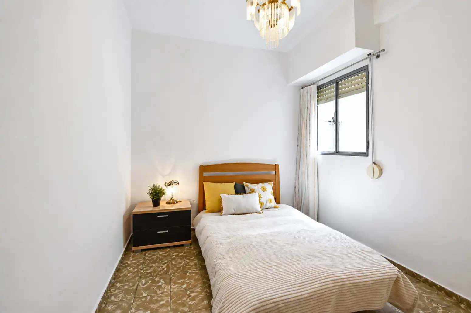 Habitación de Piso en venta en Rafelbuñol / Rafelbunyol con Balcón