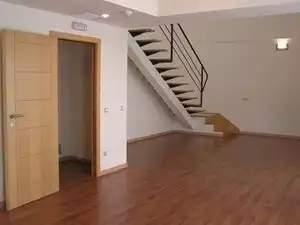 Wohnung zum Verkauf in Madrid mit Klimaanlage und Terrasse