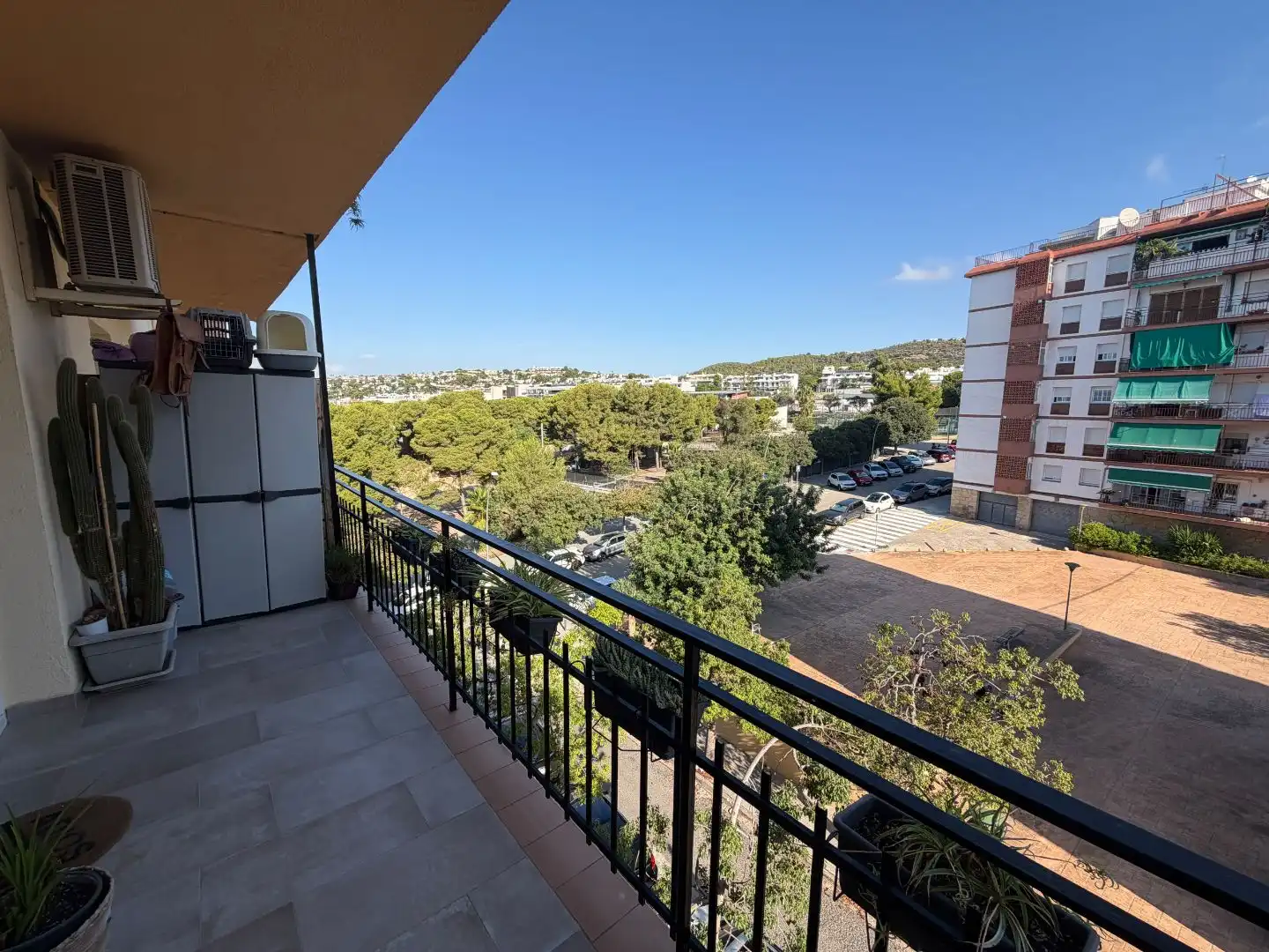 Terrasse von Wohnung zum Verkauf in Sitges mit Klimaanlage und Balkon