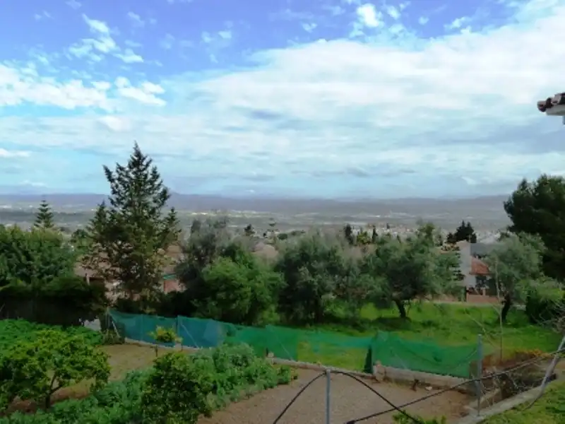 Jardí de Casa o xalet en venda en Alhaurín de la Torre amb Aire condicionat, Calefacció i Jardí privat