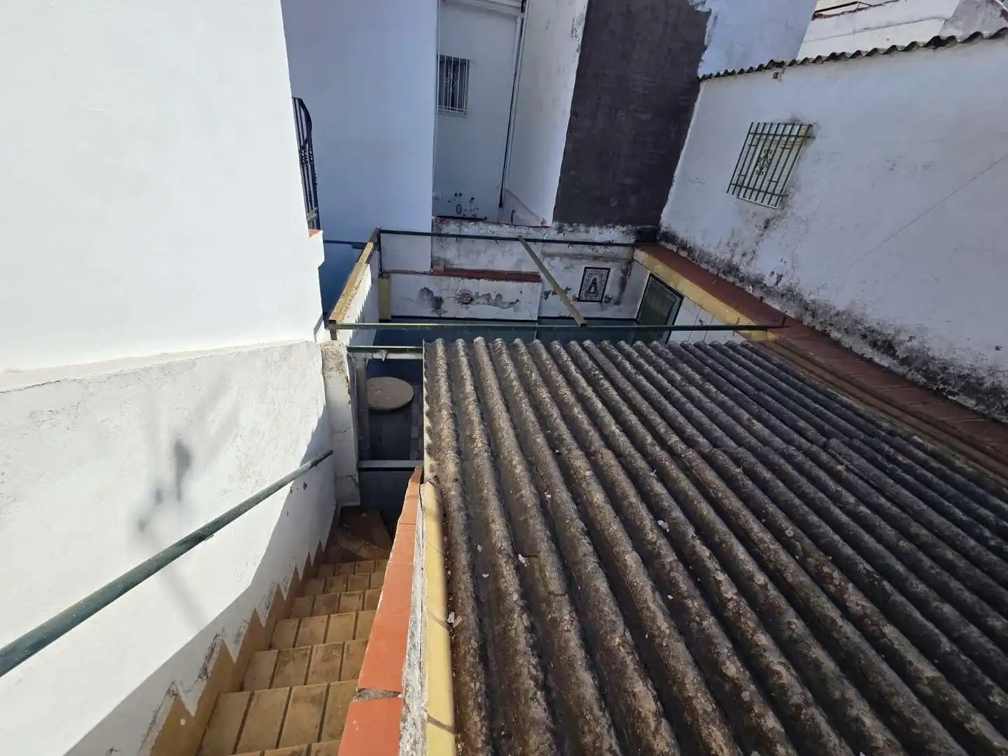Balcony of Houses for sale in Gines  with Air Conditioner, Terrace and Storage room
