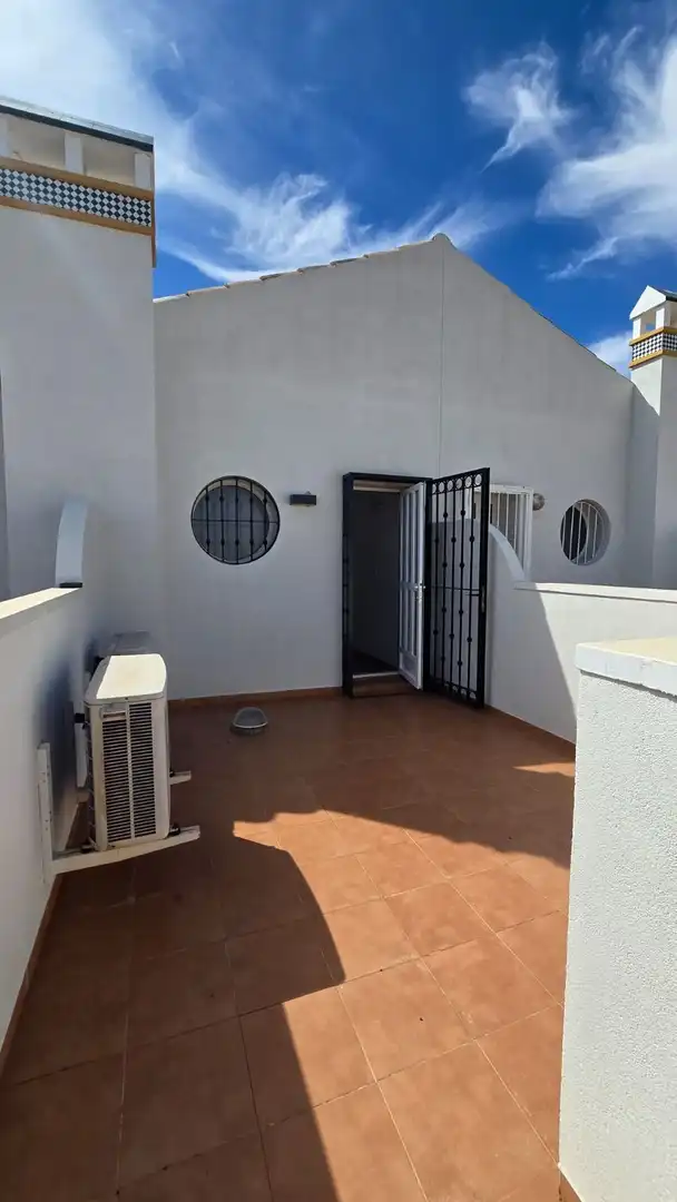 Terraza de Casa adosada de alquiler en Orihuela Costa