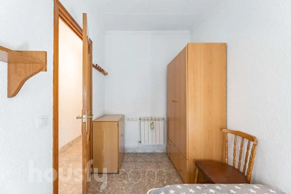 Habitación de Casa o chalet en venta en Sabadell con Calefacción, Terraza y Trastero