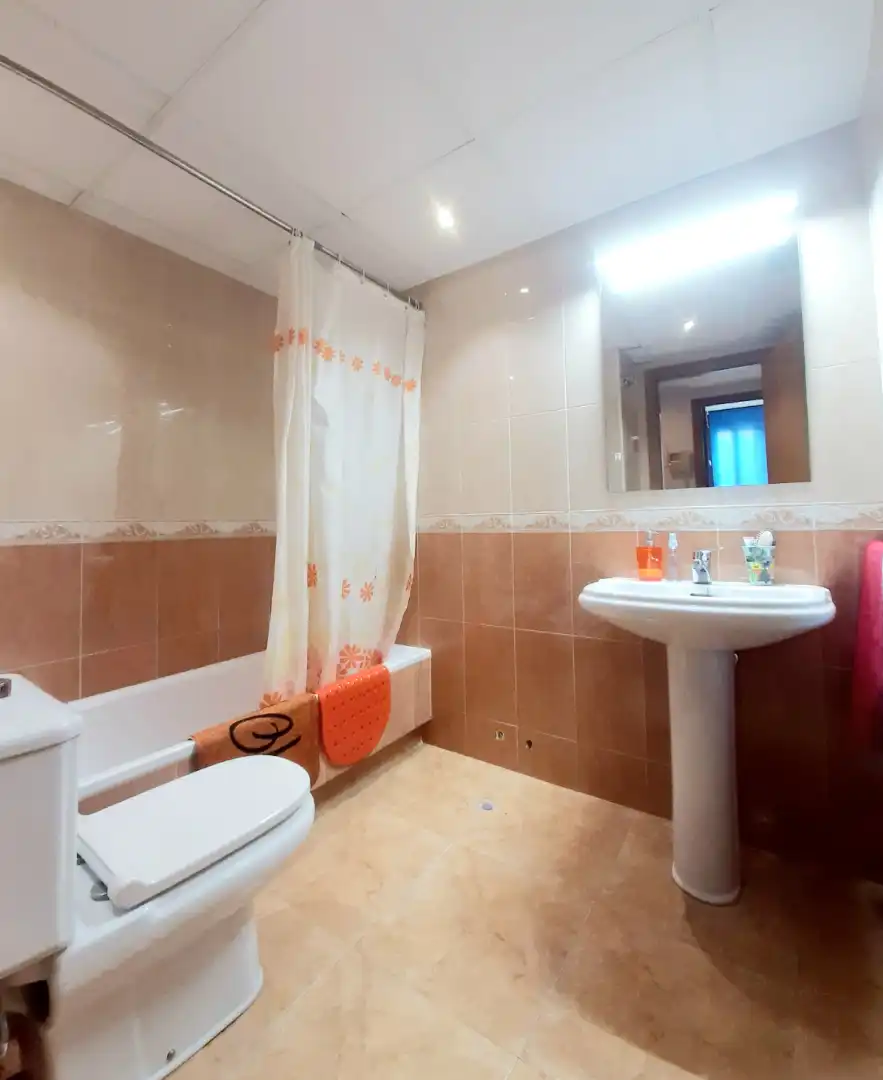 Badezimmer von Dachboden zum Verkauf in Archena mit Klimaanlage, Heizung und Terrasse