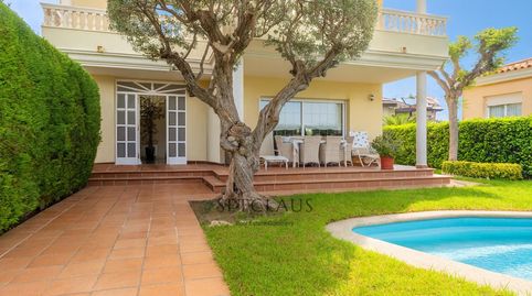 Chalet independiente en Vilassar de Dalt con 6 habitaciones, piscina privada y vistas al mar, imatge 3