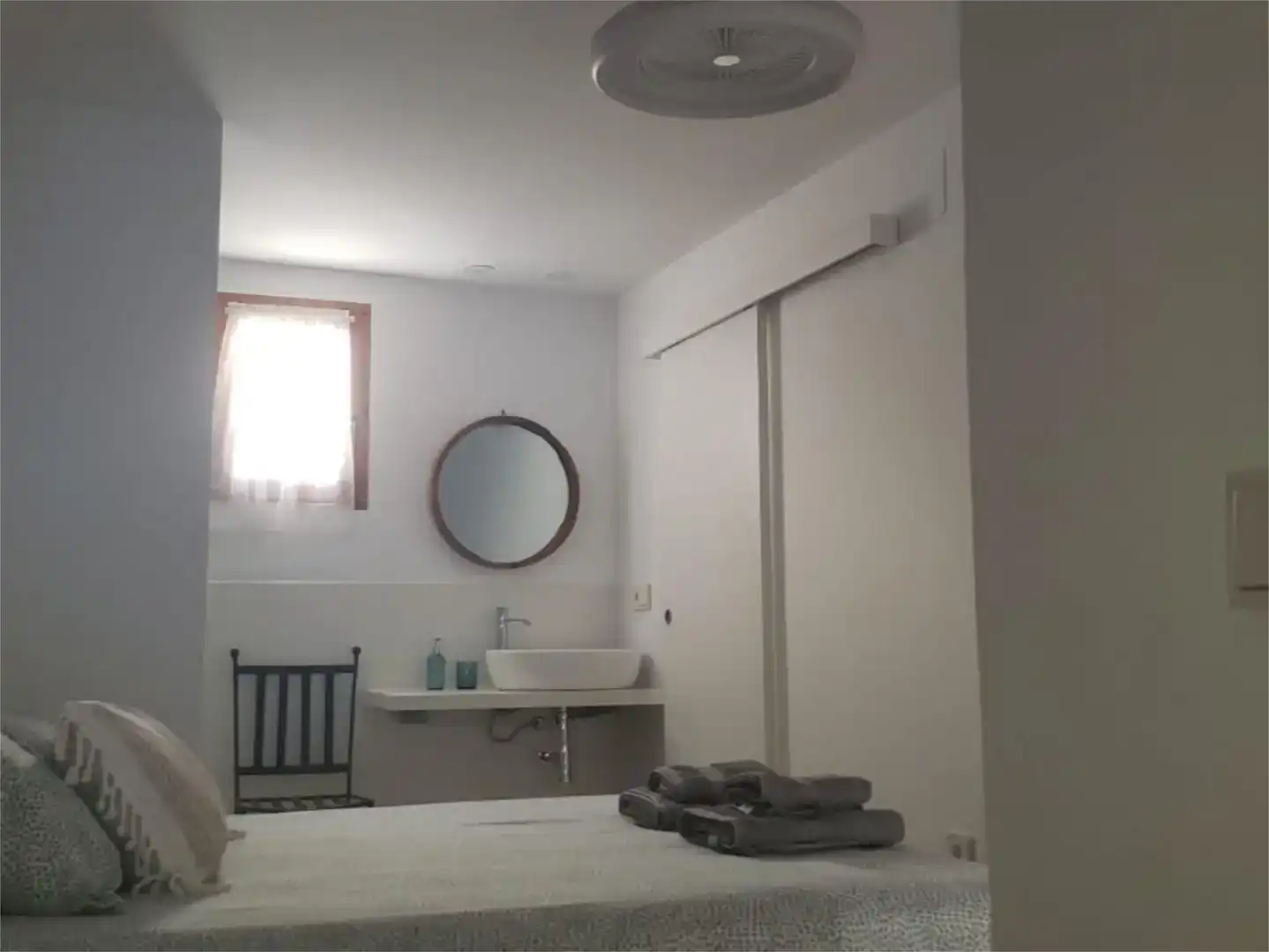 Badezimmer von Wohnung zur Miete in Altea mit Klimaanlage, Parkett und Möbliert